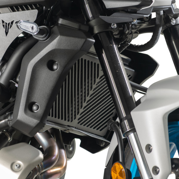Pyramid Plastics Pyramid radiator guard | matte black | yamaha mt-07 2025>current